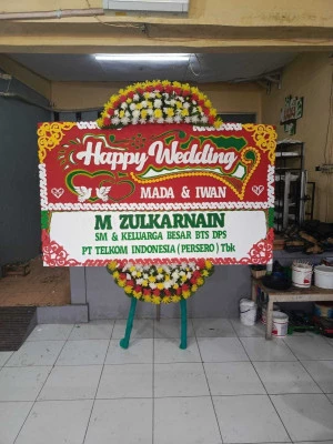 Papan Bunga di Cilandak Barat